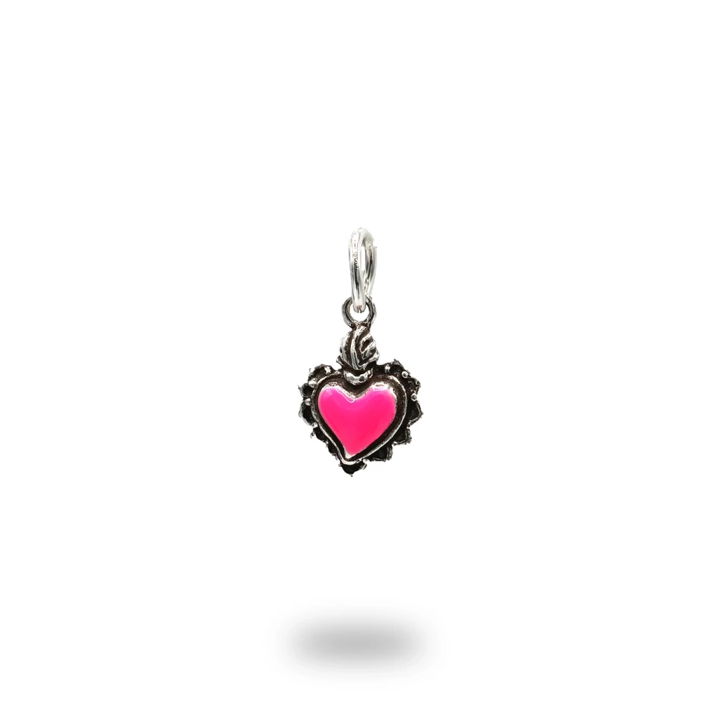 Cuore ex voto in argento con smalto rosa fluo