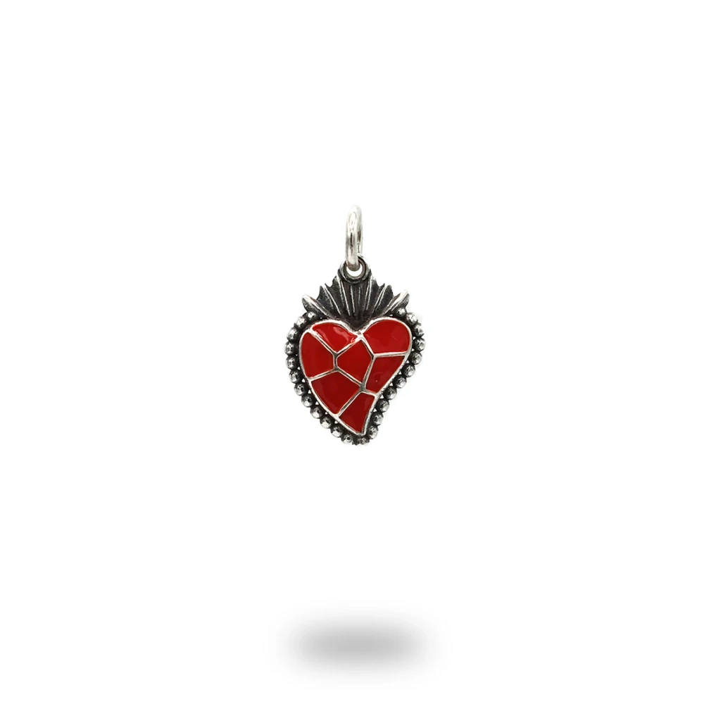 Cuore ex voto con sezioni in argento smaltato rosso